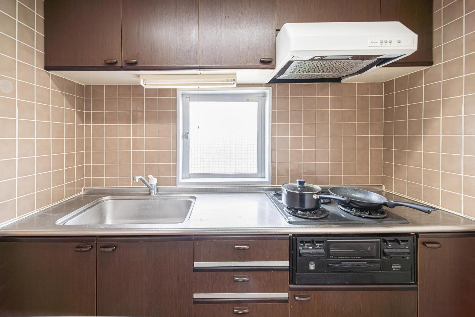 Appartamento Z7全新装修套房3室2厅 新宿2站4分钟,max 8p-spacious,3rooms Near Shinjuku
