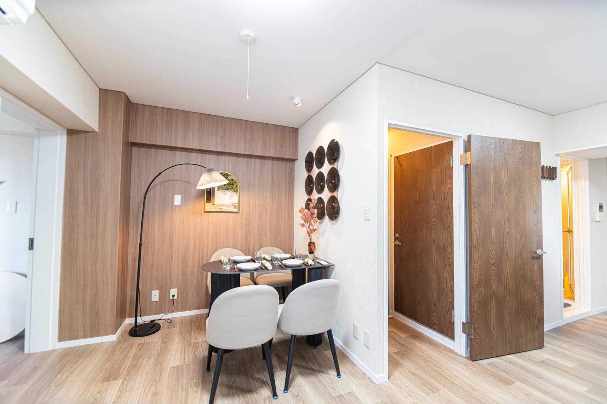 Z7全新装修套房3室2厅 新宿2站4分钟,max 8p-spacious,3rooms Near Shinjuku *