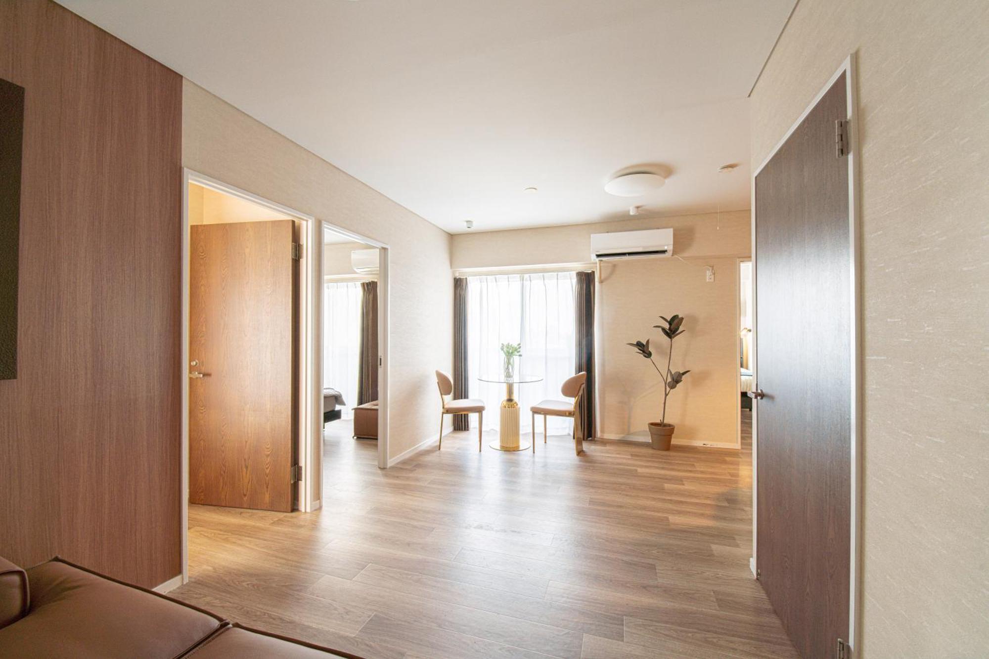 Appartamento Z7全新装修套房3室2厅 新宿2站4分钟,max 8p-spacious,3rooms Near Shinjuku