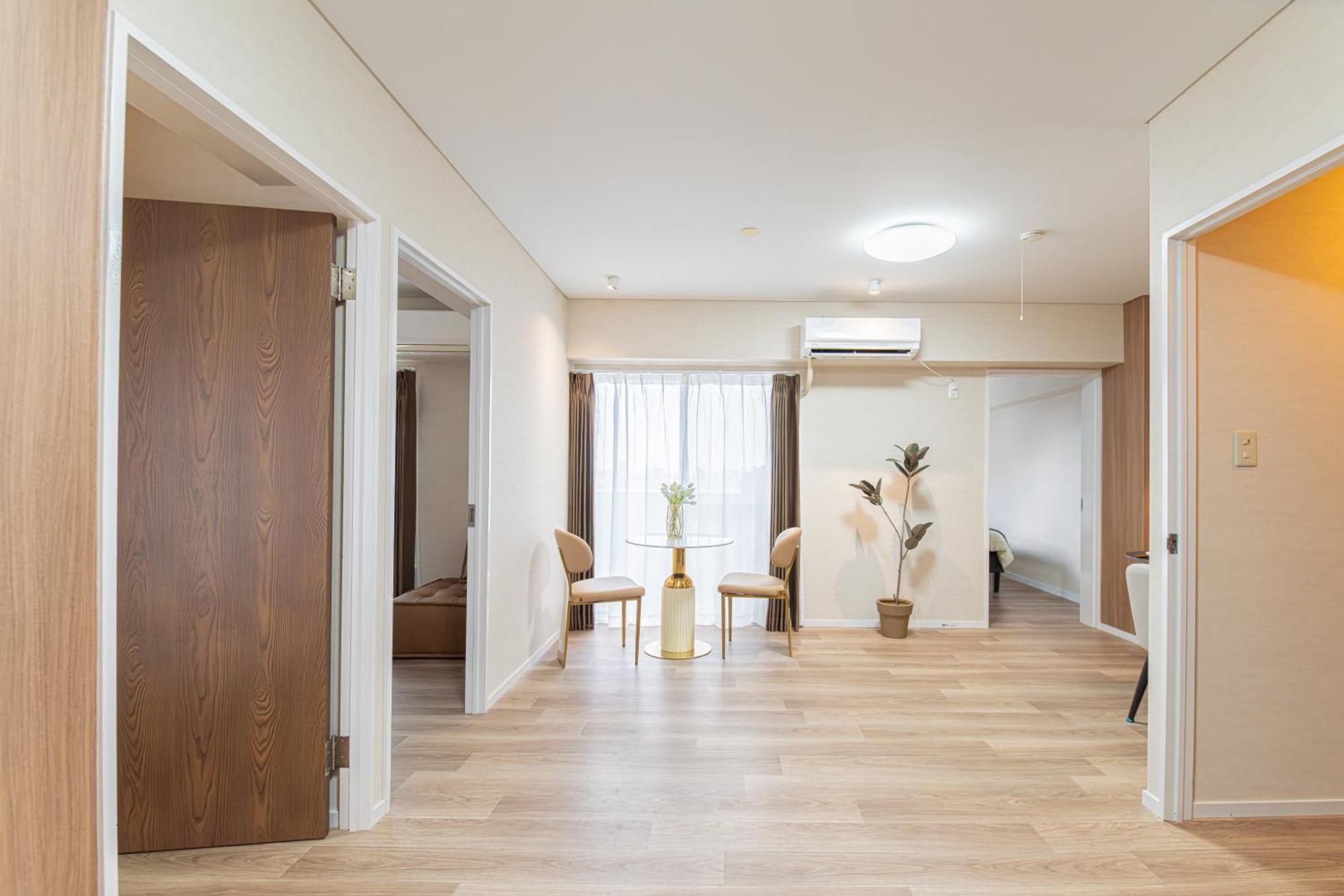 Appartamento Z7全新装修套房3室2厅 新宿2站4分钟,max 8p-spacious,3rooms Near Shinjuku