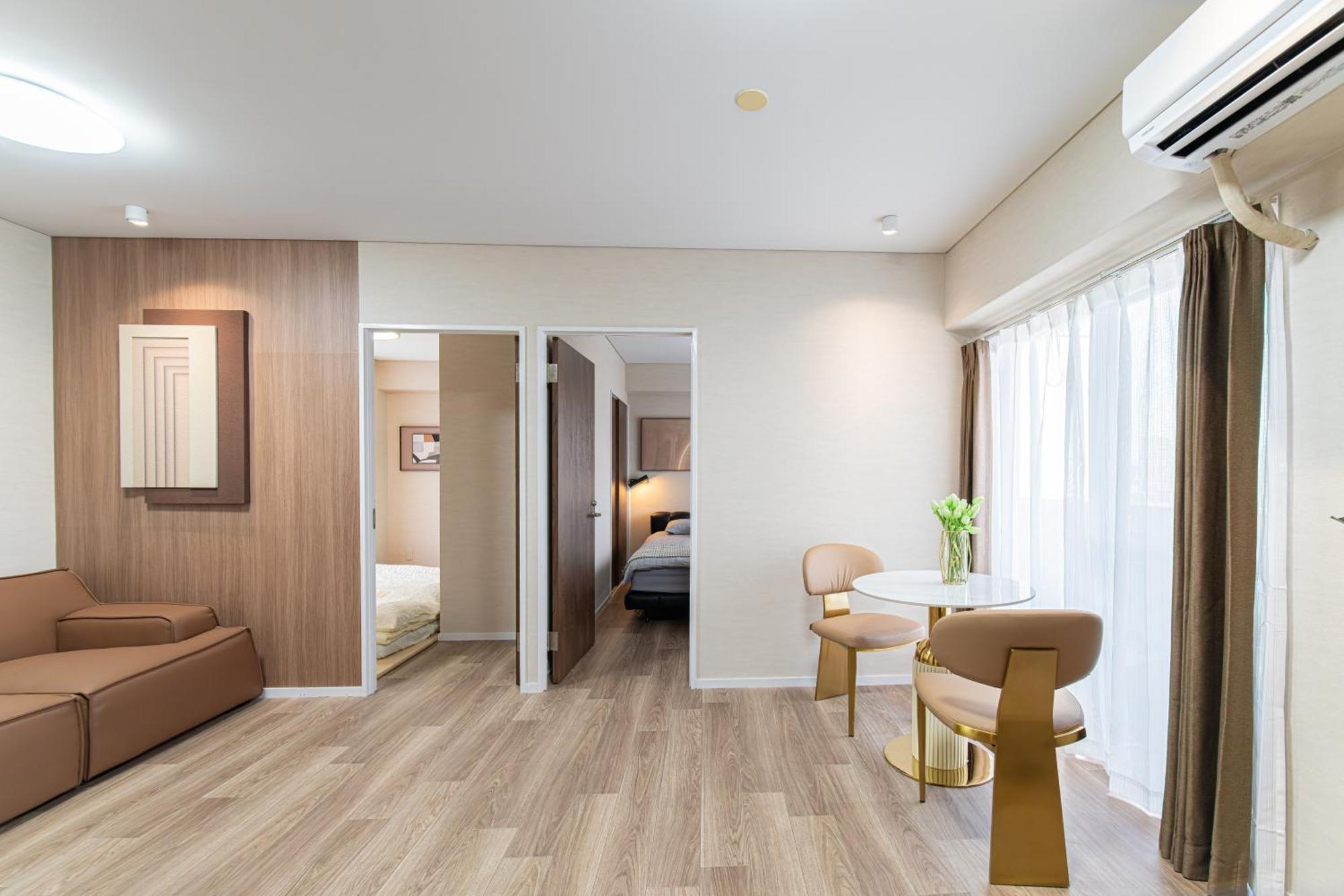 Appartamento Z7全新装修套房3室2厅 新宿2站4分钟,max 8p-spacious,3rooms Near Shinjuku